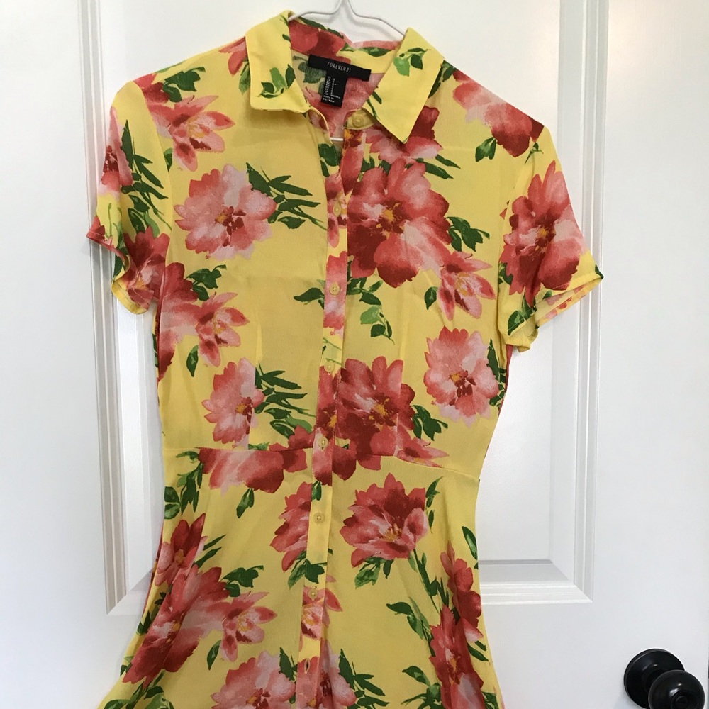 Forever 21 Hawaiian print dress
